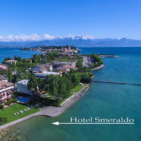 Hotel Smeraldo Сирмионе Екстериор снимка